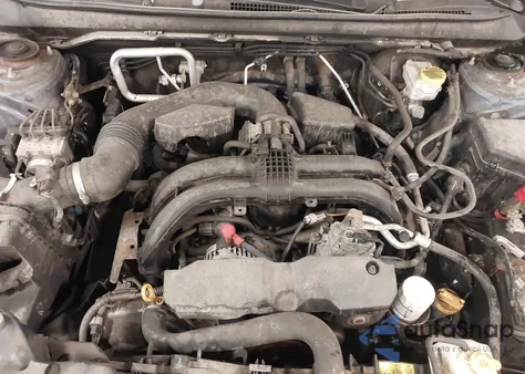 2018 Subaru Outback 2.5I Premium из США, поврежденный, VIN 4S4BSADC0J3288191